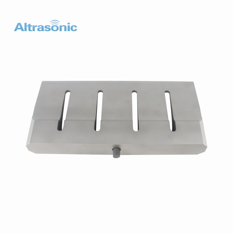 Ultrasonic Cutting Blade